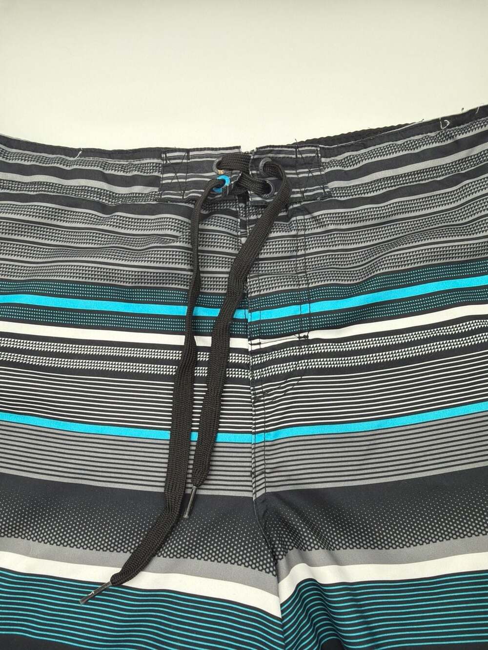 OP Ocean Pacific Men's Striped Board Shorts Size L (36-38) - Picture 3 of 5